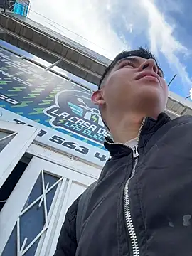 Johan stick online show from January 17, 2026, 4:11 pm