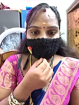 Tamil Pallavi online show from May 17, 2026, 3:19 pm