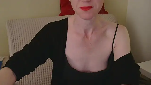 Snapshot of AuroraAG chatting on May 20, 2026, 11:05 am AuroraAG online show from May 20, 2026, 11:05 am