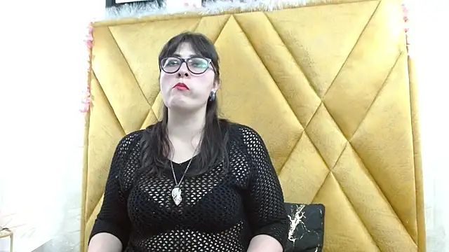 Snapshot of JoleneVidall chatting on December 22, 2025, 7:55 pm JoleneVidall online show from December 22, 2025, 7:55 pm