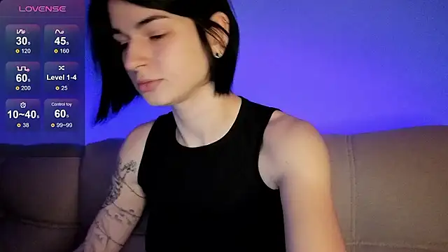 lololozhechka online show from January 9, 2026, 7:15 pm