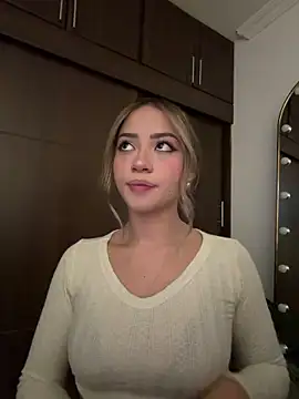 Snapshot of abbymnd1 chatting on March 3, 2026, 11:10 pm abbymnd1 online show from March 3, 2026, 11:10 pm