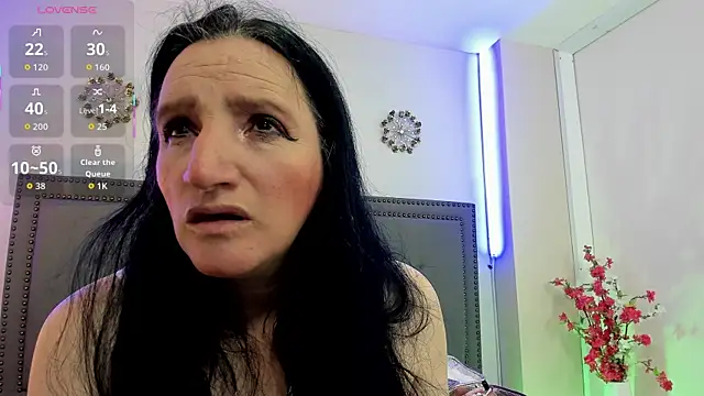 Andre cloefoxx  online show from February 12, 2026, 3:34 am