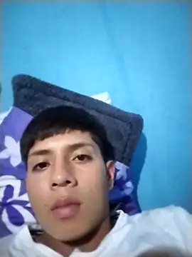 Manuelp0203 online show from January 14, 2026, 3:12 am