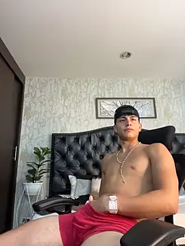 Snapshot of Lander_Cruz chatting on May 27, 2026, 1:57 am Lander Cruz online show from May 27, 2026, 1:57 am