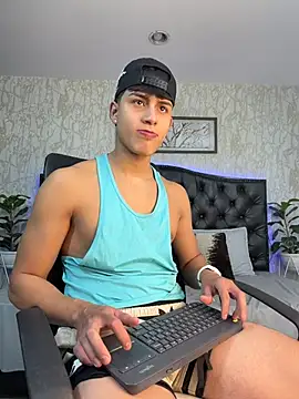 Lander Cruz online show from July 31, 2026, 8:52 pm