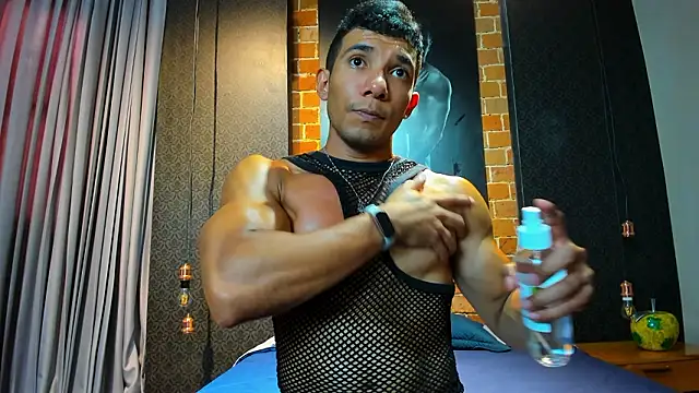 IAN KNOX online show from February 5, 2026, 7:29 pm