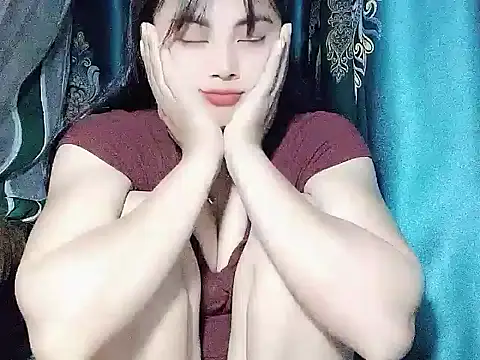 Nana569 online show from March 18, 2026, 9:34 am