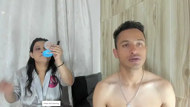 Snapshot of n4ughty_friends chatting on December 17, 2025, 3:51 pm n4ughty friends online show from December 17, 2025, 3:51 pm