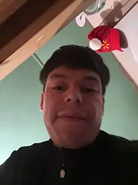 Snapshot of Imnotabatman45 chatting on December 19, 2025, 12:23 pm Imnotabatman45 online show from December 19, 2025, 12:23 pm