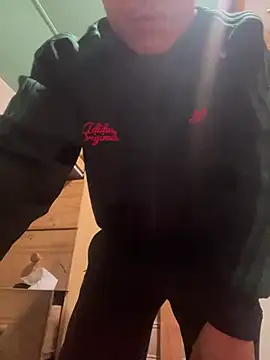 Snapshot of Imnotabatman45 chatting on February 17, 2026, 2:02 pm Imnotabatman45 online show from February 17, 2026, 2:02 pm