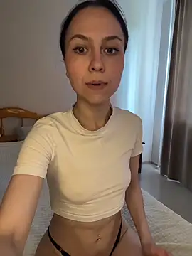 MonicaMercer online show from May 20, 2026, 9:48 am