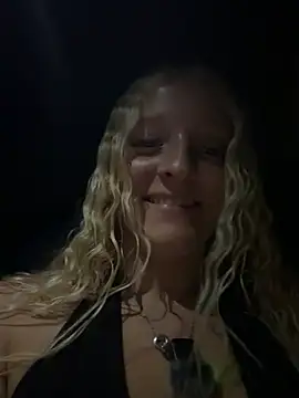 Sophie cute06 online show from July 25, 2026, 7:11 pm