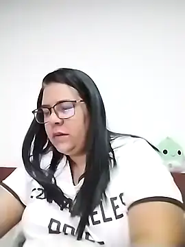 Carameloswing1 online show from December 4, 2025, 12:42 am