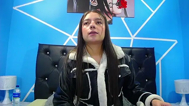 Diamond juliana online show from December 20, 2025, 3:13 am