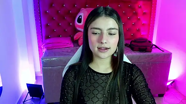 Diamond juliana online show from May 8, 2026, 3:12 am