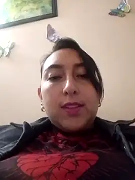Valeria montana  online show from May 17, 2026, 3:15 am
