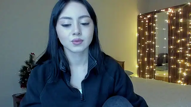 Milana1707 online show from December 16, 2025, 7:30 pm