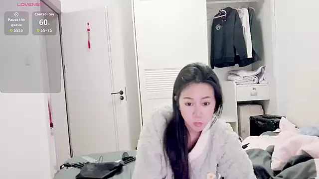 TONGTONG-2025 online show from December 15, 2025, 11:03 am