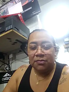 Snapshot of vicky-duarte chatting on December 18, 2025, 8:59 pm vicky-duarte online show from December 18, 2025, 8:59 pm