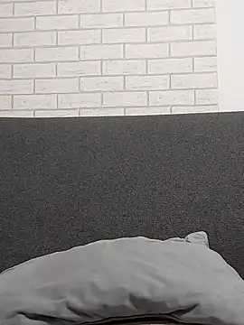 analnyastr0xh online show from April 5, 2026, 6:49 pm