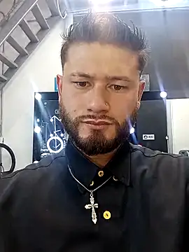 MaxSteel x online show from March 19, 2026, 1:42 am