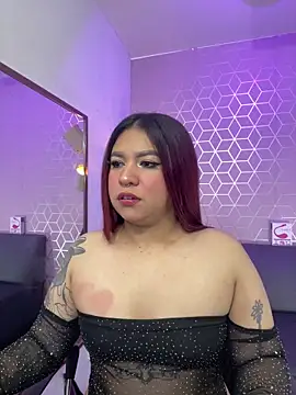 Mia Rivers  online show from February 4, 2026, 6:08 am