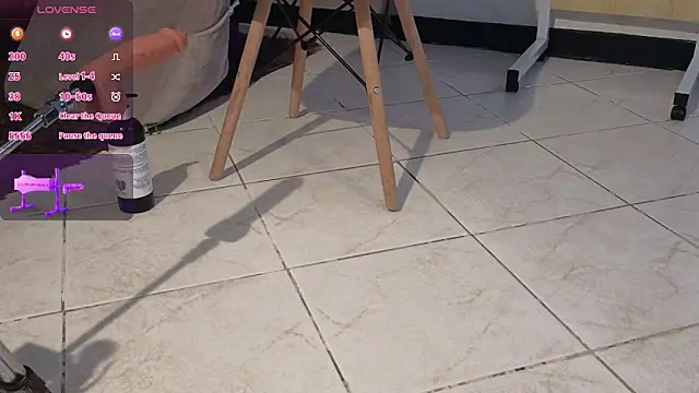 Saly Moon1 online show from March 12, 2026, 3:56 am