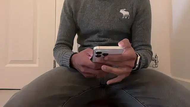 RandyRik online show from December 15, 2025, 2:10 pm