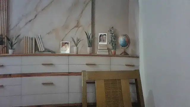 Luna-Hot0802 online show from March 28, 2026, 8:41 pm