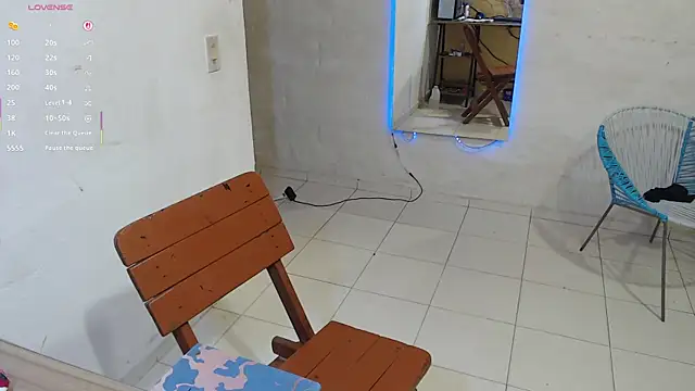 maxI dick33 online show from March 21, 2026, 3:48 pm