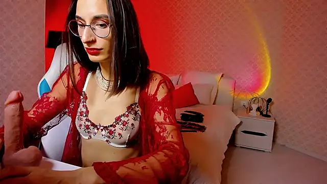 anastasha hills online show from February 5, 2026, 8:41 am