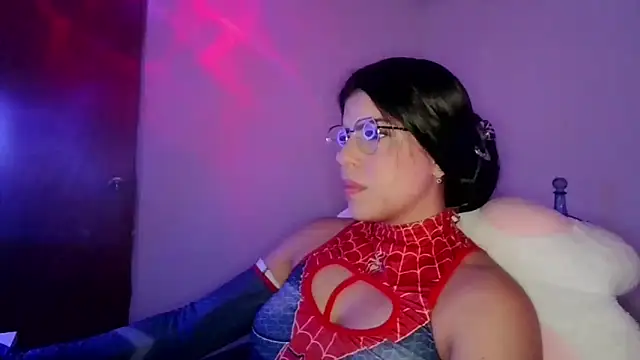 Adararouse1 online show from February 19, 2026, 7:10 pm