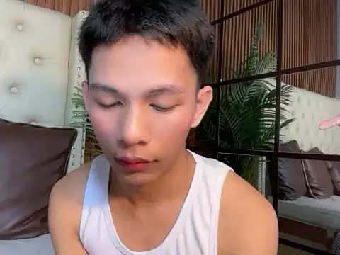TheBoyAboveYou online show from June 1, 2026, 2:19 pm