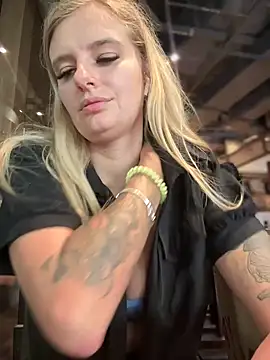 Snapshot of Betsy chatting on January 16, 2025, 7:38 am Betsy online show from January 16, 2025, 7:38 am