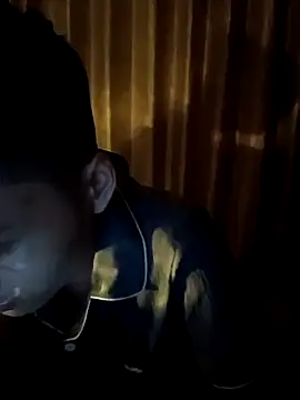 dengdeng08 online show from February 13, 2026, 4:36 pm