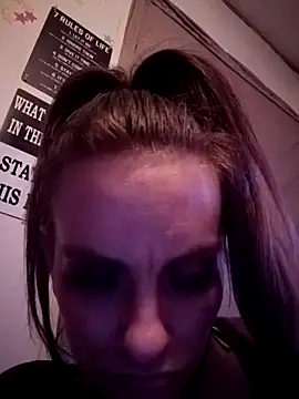 snowbird1117 online show from March 22, 2026, 12:03 am