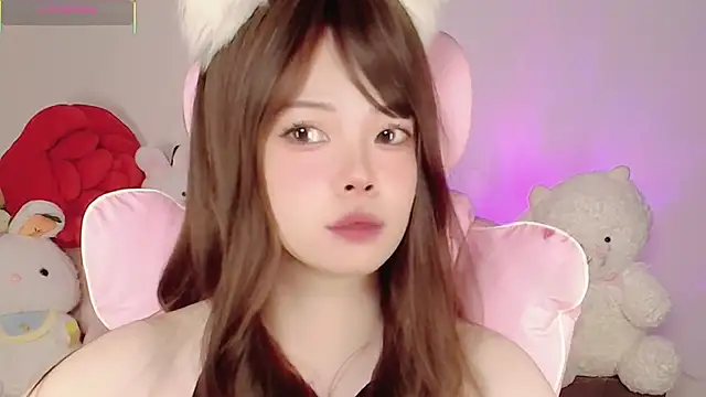 Miyeoonn online show from April 23, 2026, 10:23 pm