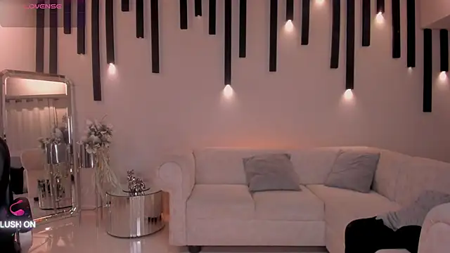 Snapshot of ChloeManson chatting on February 7, 2025, 2:50 am ChloeManson online show from February 7, 2025, 2:50 am