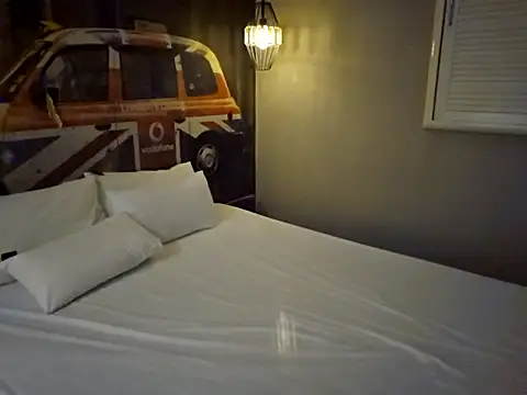 ttkk12132 online show from February 18, 2026, 9:27 am