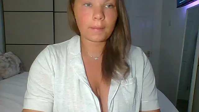GEMMARMALADE online show from June 3, 2026, 6:16 am