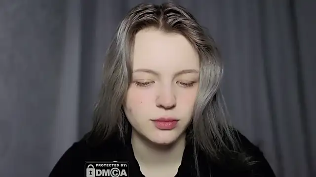 DollarBunny online show from December 20, 2025, 5:20 pm