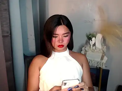 Snapshot of voganmarie chatting on June 16, 2026, 8:22 pm voganmarie online show from June 16, 2026, 8:22 pm