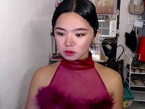 Snapshot of voganmarie chatting on July 1, 2026, 9:58 pm voganmarie online show from July 1, 2026, 9:58 pm
