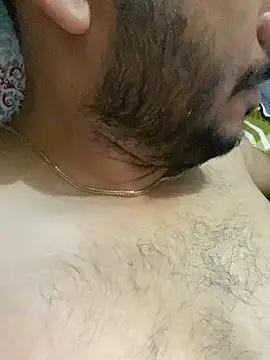 reyansh20134 online show from February 5, 2026, 8:13 pm