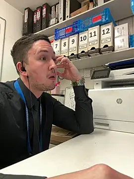 dirtyanal23 online show from February 16, 2026, 7:43 pm