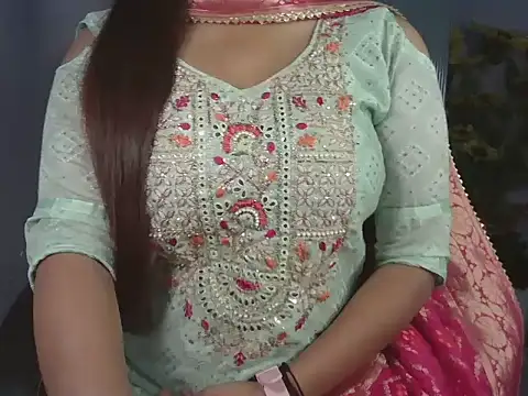 Hotty Suzuka online show from March 21, 2026, 4:06 am