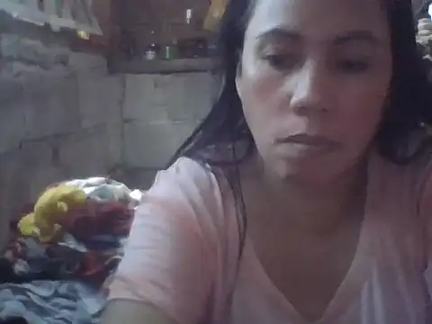 sweet candy52 online show from January 18, 2026, 7:34 am