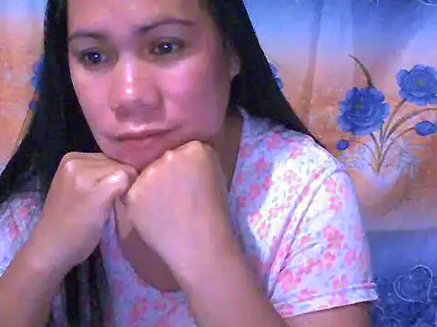 sweet candy52 online show from February 8, 2026, 7:17 pm