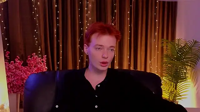 Kristenegor online show from January 7, 2026, 7:16 pm